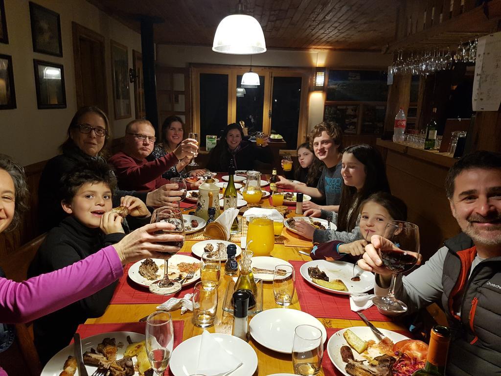 Posada Queulat 푸에르토 푸유구아피 외부 사진
